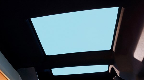 panoramic sunroof - Renault Hippie Caviar Motel